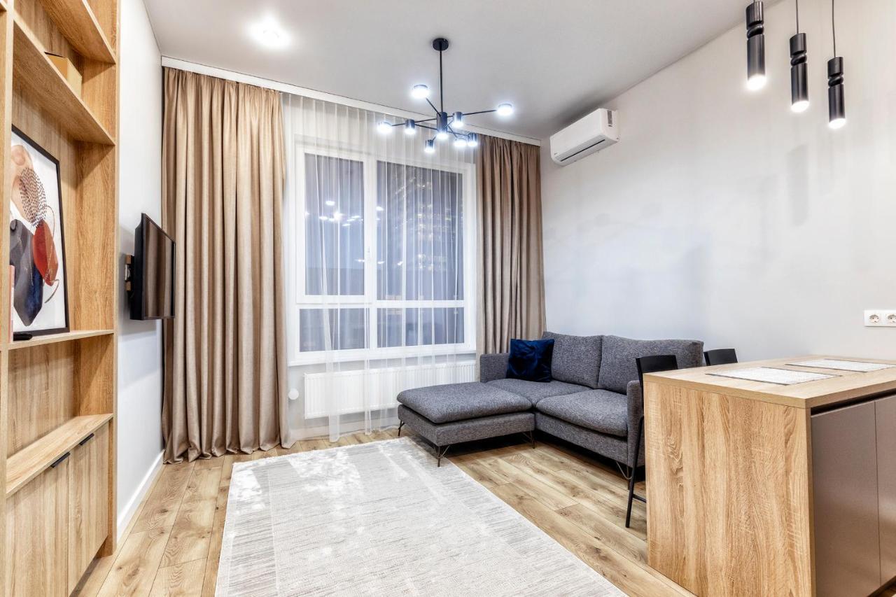 Aura Business Class Apartment Astana Exterior photo